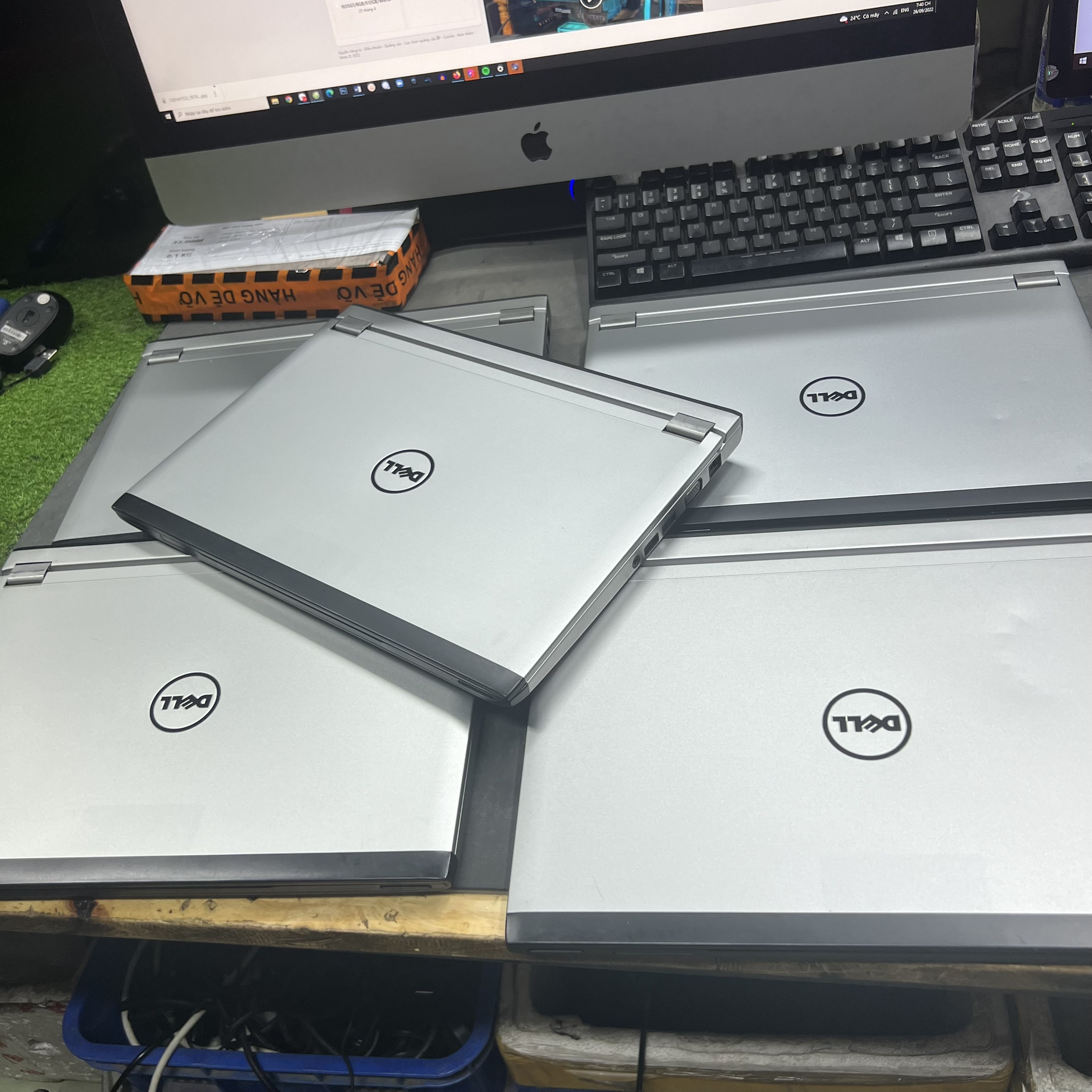 Laptop Dell Latitude 3330 (Core i5 3337U, RAM 4GB, SSD 128GB, Intel HD Graphics 4000, 13.3 inch)